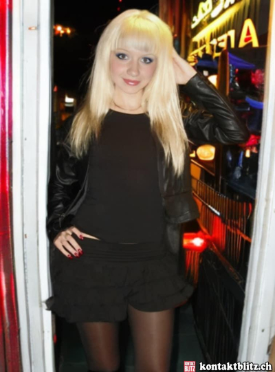 Sexinserat: Denise, 28j. Blasehase- nylonverliebt und devot. - Sie sucht Ihn in Basel-Landschaft