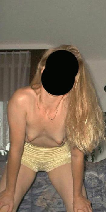 Sexinserat: Blond, aber nicht blöd - Sie sucht Ihn