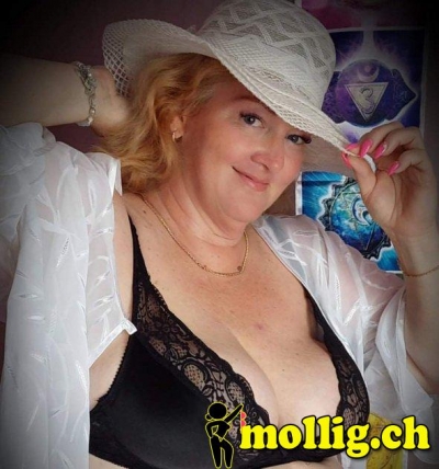 Sexinserat: Relax Massage von vollbusiger Lady - Sie sucht Ihn in Graubünden