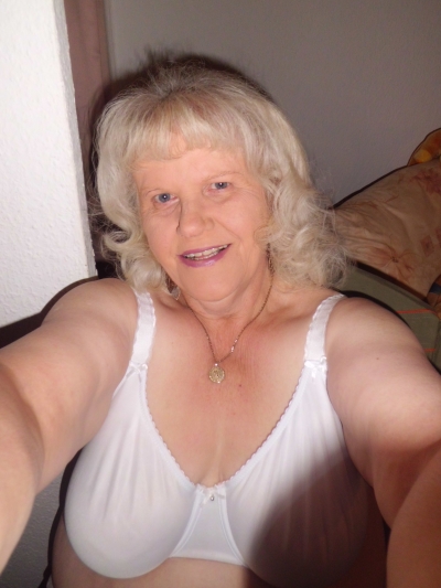 Sexinserat: martina - Sie sucht Ihn