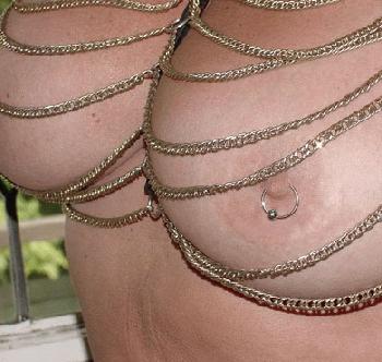 Sexinserat: Devot und versaut - SM/ Fetisch/ Bizarr