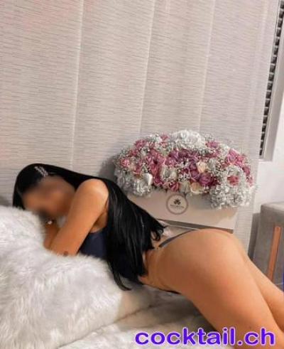 Sexinserat: Zärtlichkeit eine besondere Form der Erotik - Sie sucht Ihn in Zürich