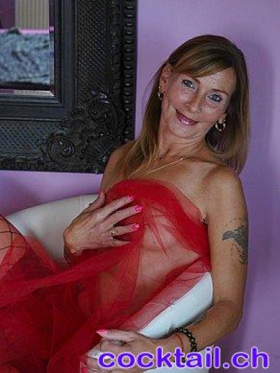 Sexinserat: CLAUDIA SUPER ATTRAKTIV UND SÜSS - Sie sucht Ihn in Bern