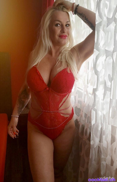 Sexinserat: Sklavin Rita Soft bis Streng Schaffhausen bis 3 Uhr - Sie sucht Ihn in Schaffhausen