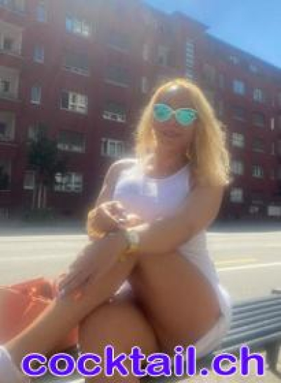 Sexinserat: Zürich City, TS Mya, supergeil, 20x6cm Zauberstab! - Gay/ BI/ TV/ TS in Schwyz