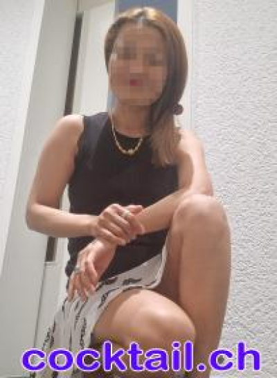 Sexinserat: SEHR FEMININE THAI - GANZKÖRPERMASSAGE - Sie sucht Ihn in Bern