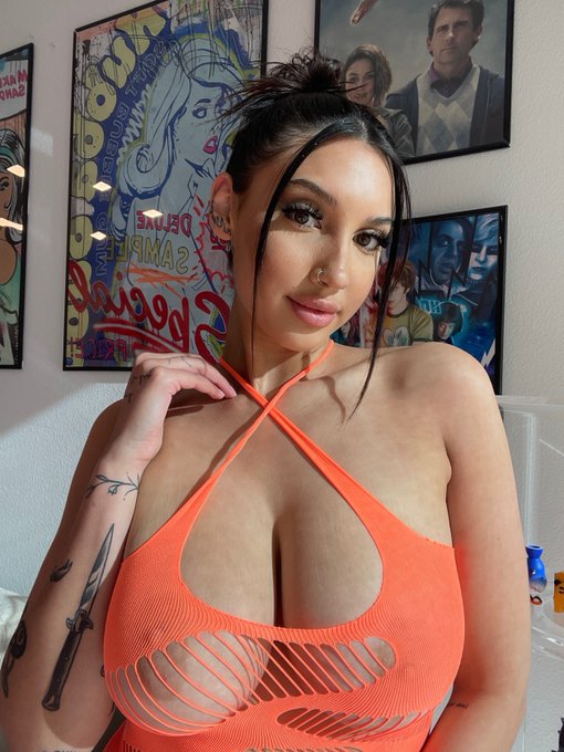 Sexinserat: Erotische Begegnung - Escort in Aargau, Neuenburg, Schwyz, Zürich